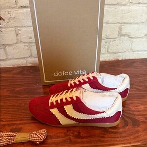 Dolce Vita Limit Crimson Nylon Casual Sneakers